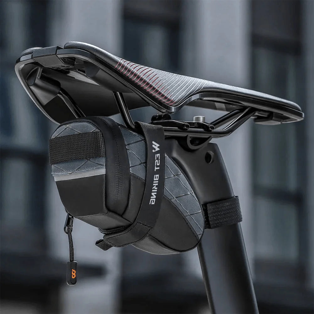 Cyclonix IT - Borsa sottosella leggera e sicura – SaddleSwift™